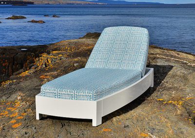 Penobscot Settee