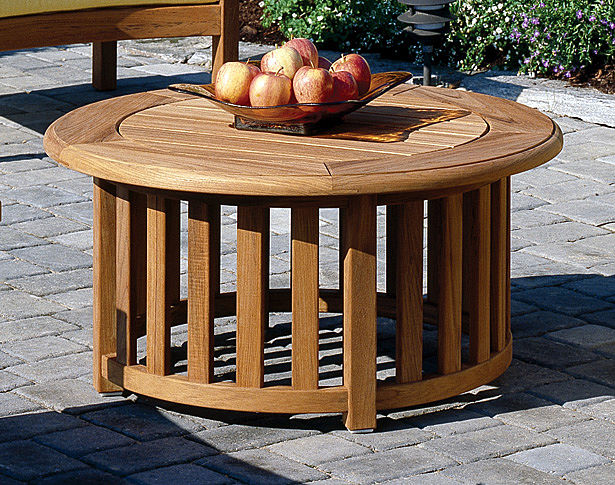 Sable Cocktail Table
