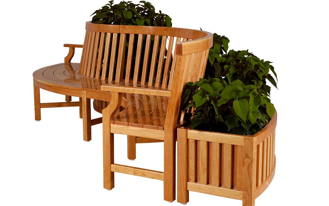 Curved Settee & Planter