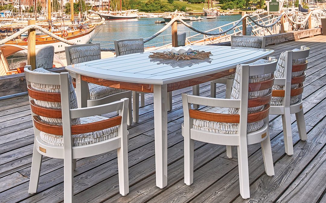 Islesboro Bow Dining Table