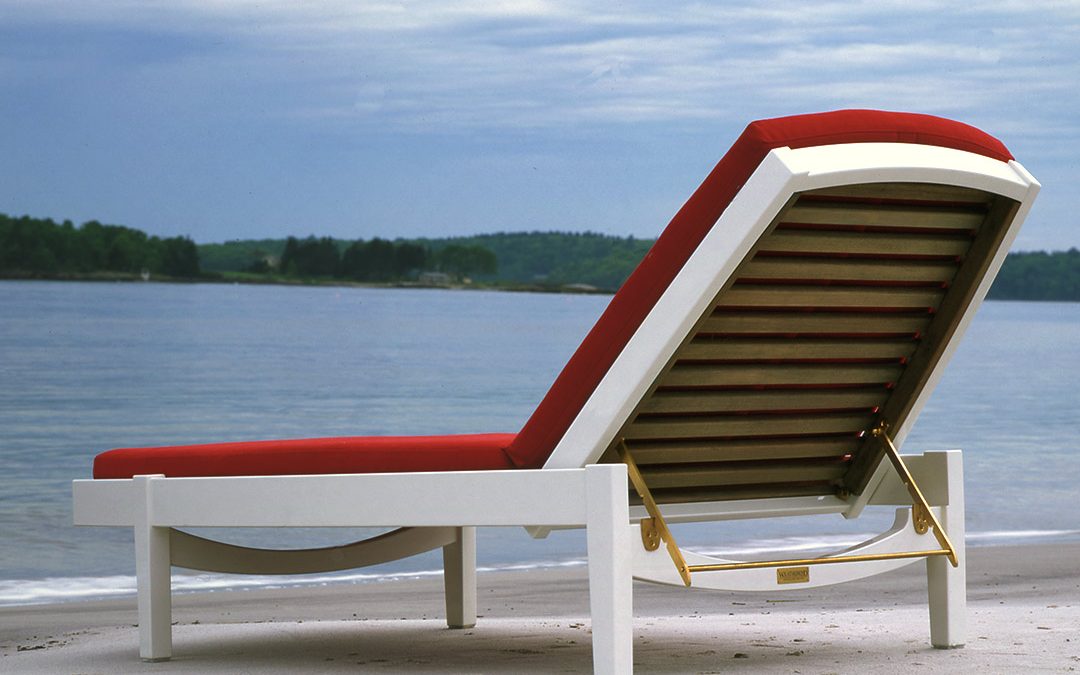 Pen Bay Chaise