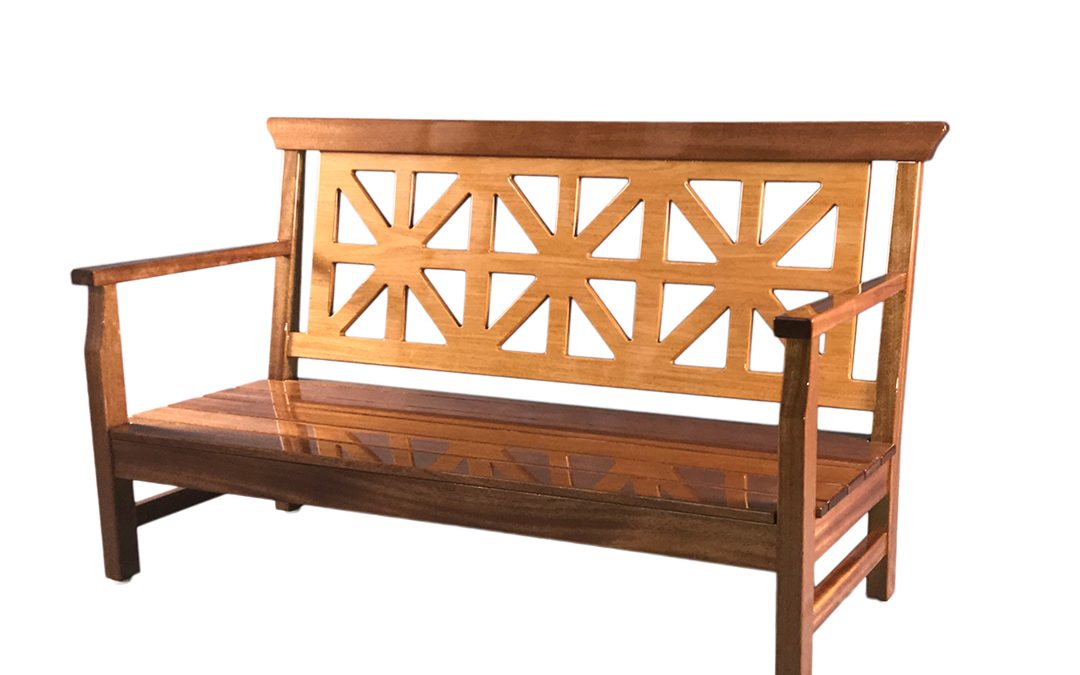 British Invasion Expressions Settee