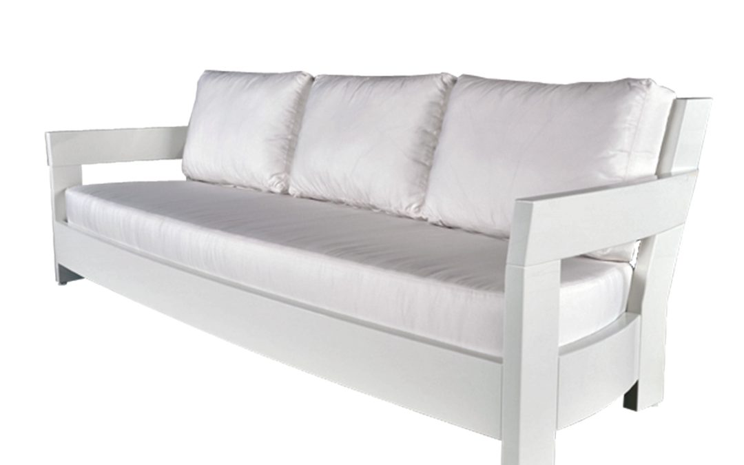 Custom Penobscot Settee