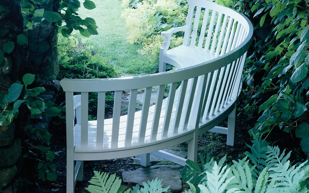 Oval Settee